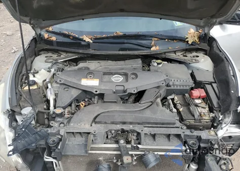 2015 Nissan Altima 2.5 z USA, uszkodzony, nr VIN 1N4AL3AP5FN882857